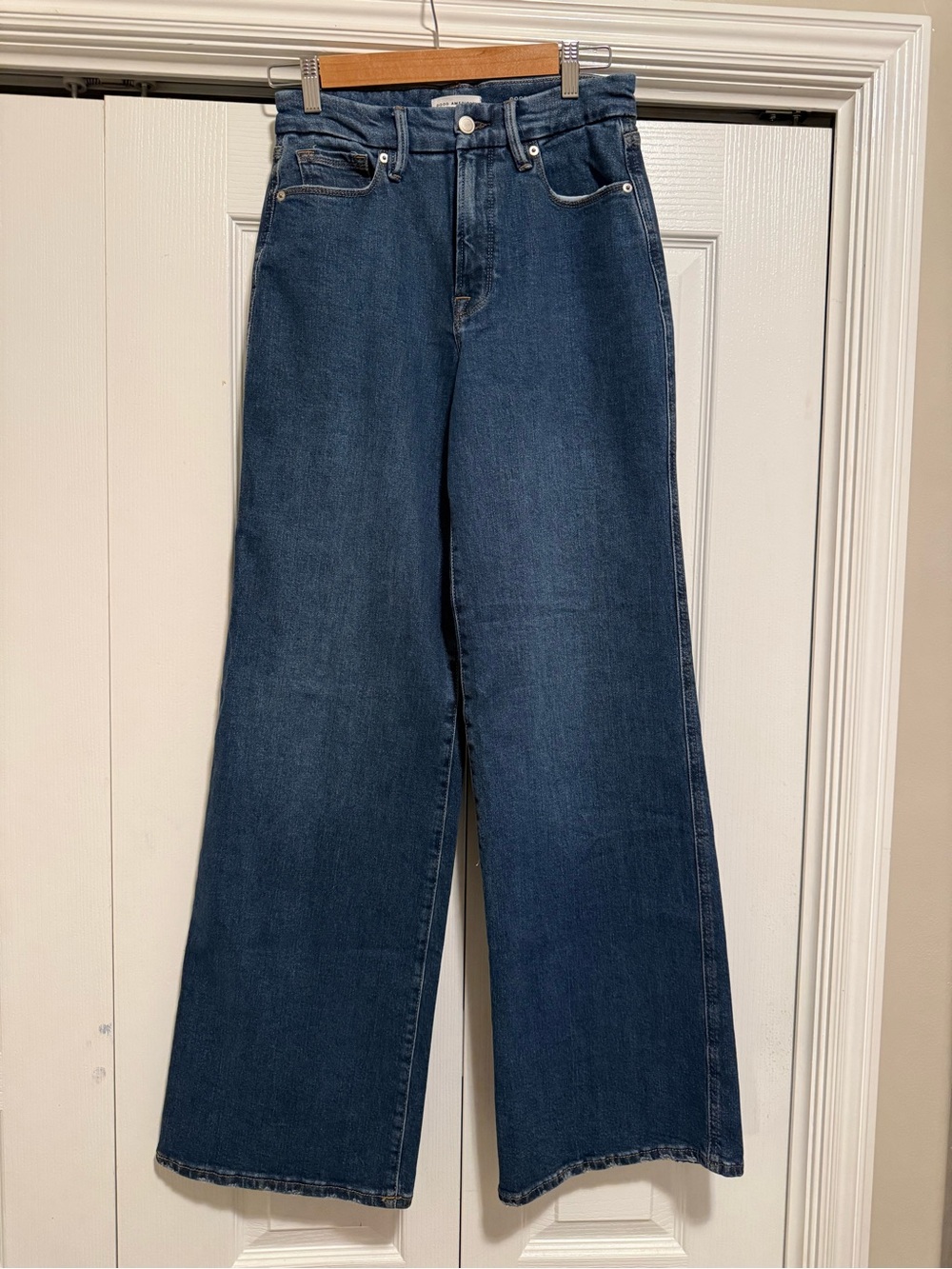 Good American Wide-Leg Dark Blue Jeans